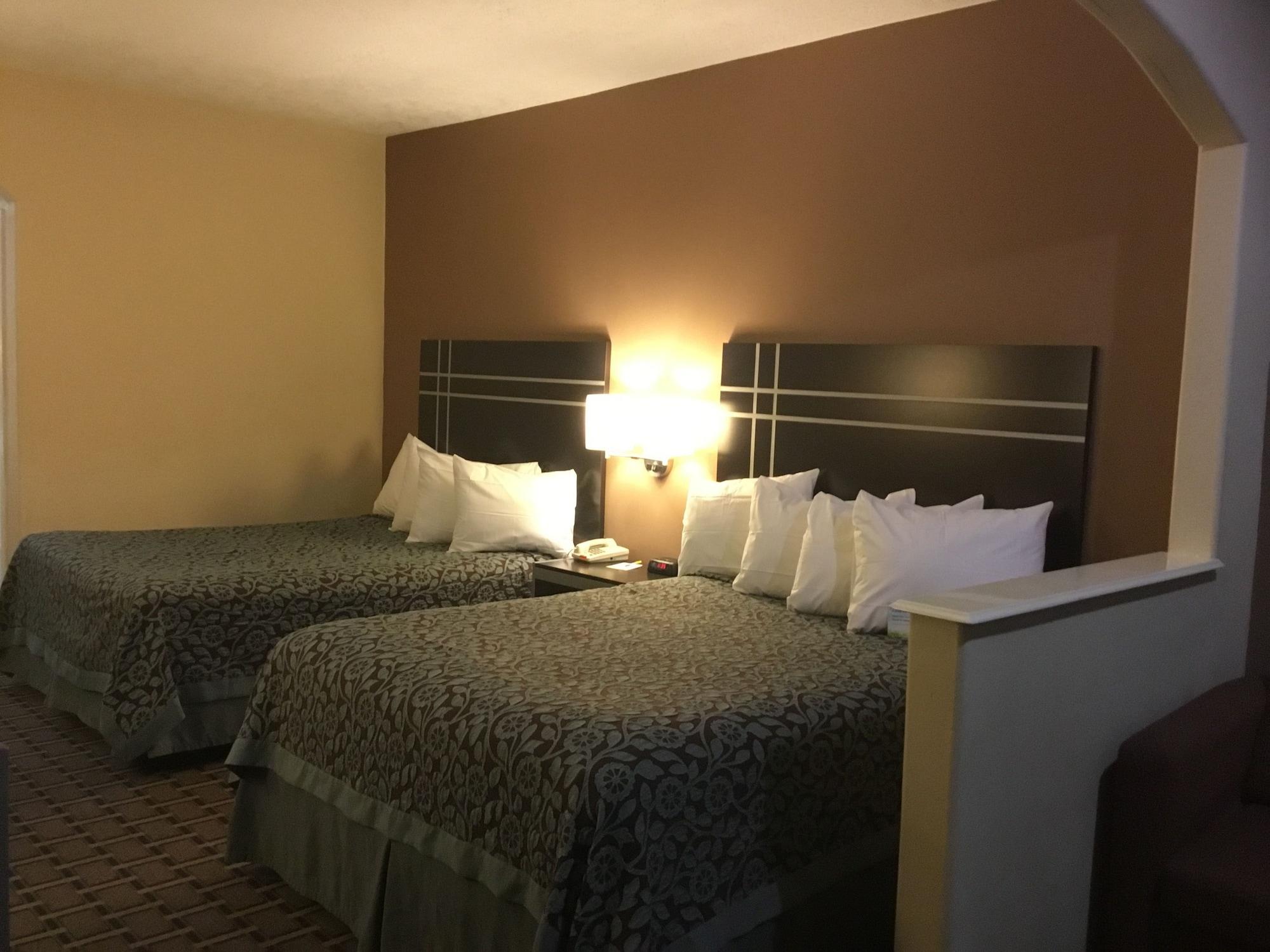 Days Inn & Suites By Wyndham Houston North - Spring Ngoại thất bức ảnh